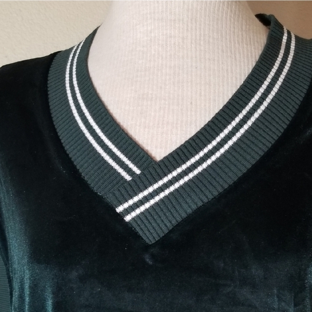 ASOS V-Neck Pullover Sleeveless Velour Sweater Vest Green Size S - Picture 2 of 12